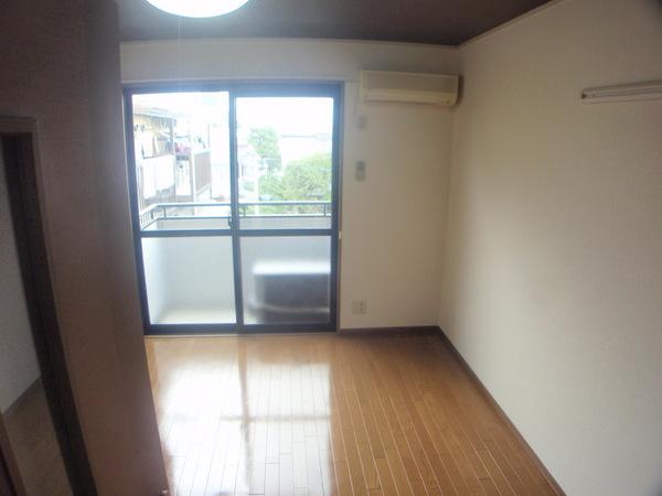 乙訓郡大山崎町字大山崎小字永福寺のハイツ