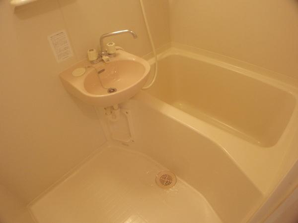 乙訓郡大山崎町字大山崎小字永福寺のハイツ