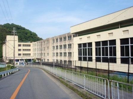 シャルマンコーポ水無瀬2号棟9F(島本町立第二中学校)
