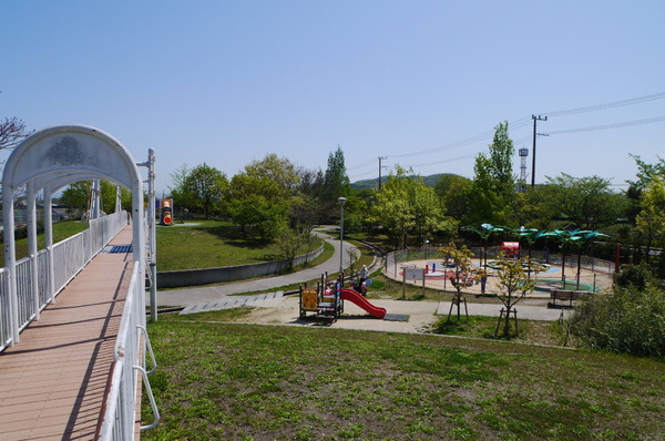 FOREST山崎　1F(水無瀬川緑地公園)