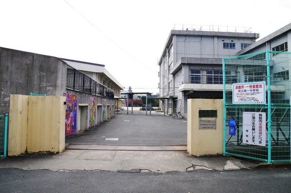 第二みなせハイツ 7F(島本町立第一中学校)