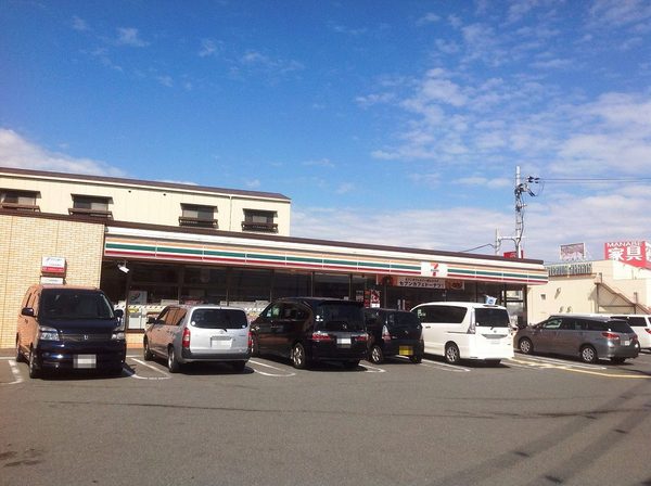 ステラガーデン　3F(セブンイレブン島本高浜店)