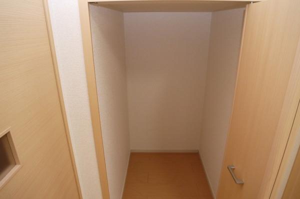 カーサフェリオ　1F