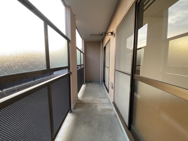 サンスタレ　2F