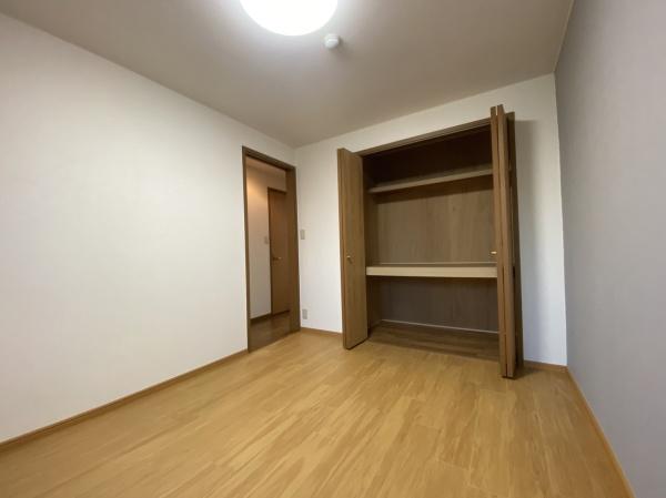 サンスタレ　2F