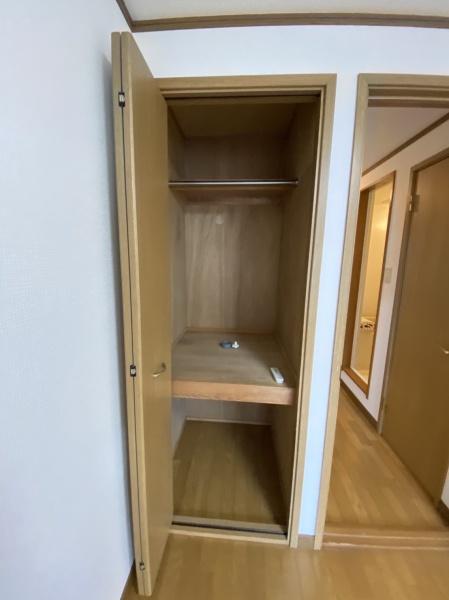 サンロレア2号館　2F