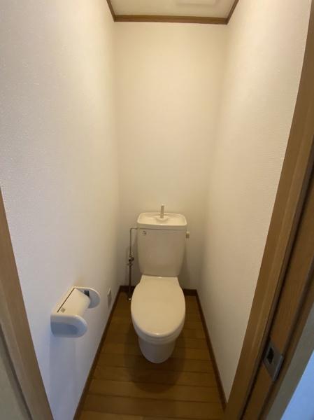 サンロレア2号館　2F