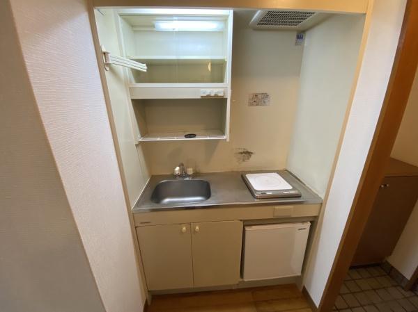 サンロレア2号館　2F