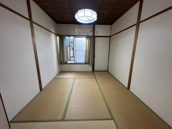 プロス大山崎（右側）