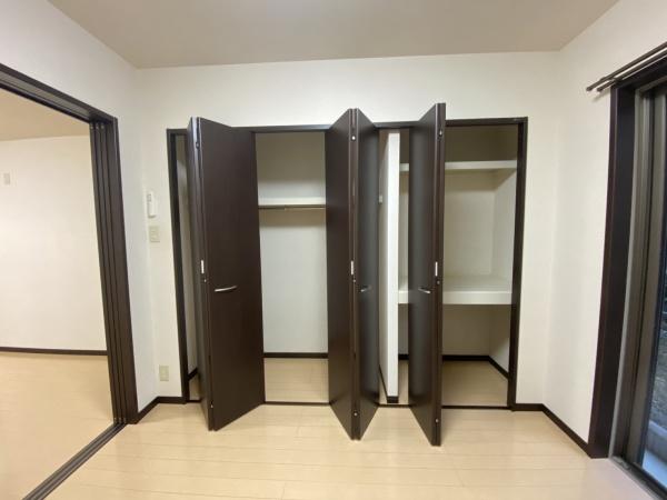 フジパレスタカシロ2番館　1F