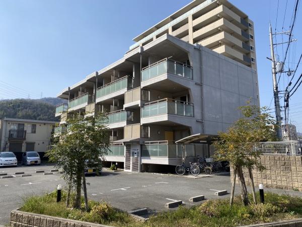 アクエルド上牧　1F