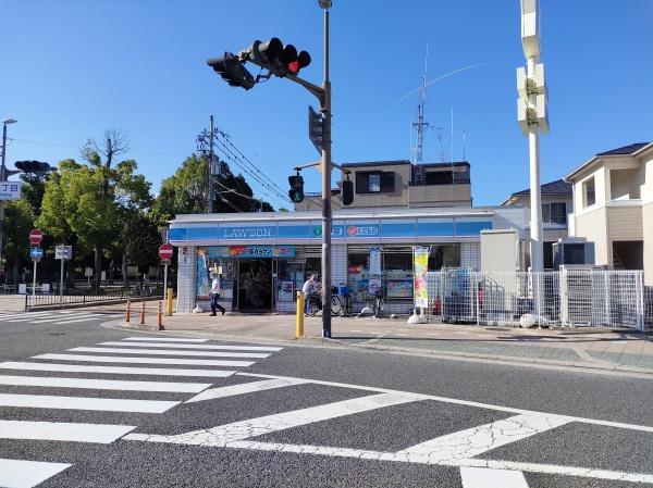 若山台住宅21号棟 1F(ローソンJR島本駅前店)