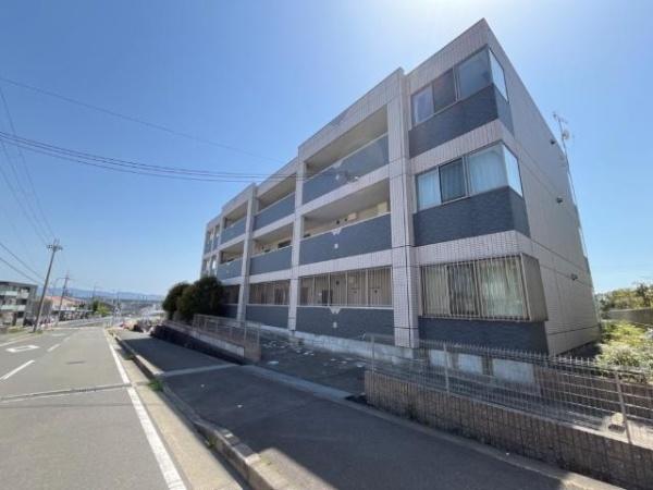 ルーヴル円明寺　1F