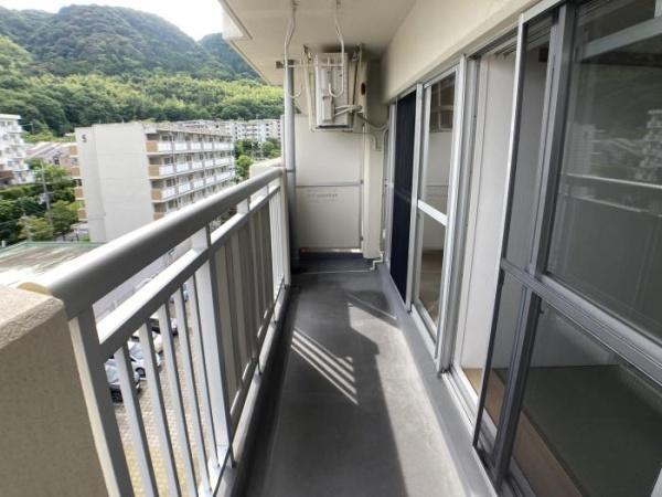 ＵＲ若山台中央　4F