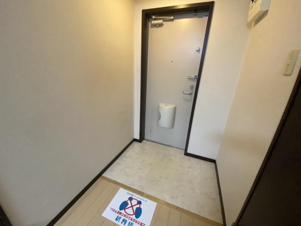 フジパレスタカシロ2番館　1F