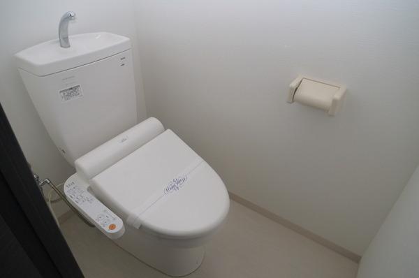 ペルル寺門　2F