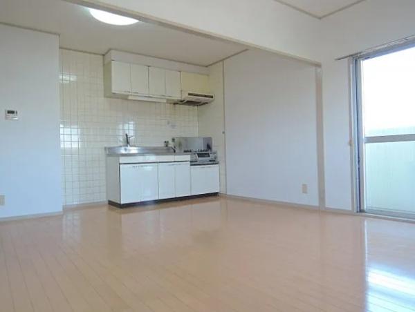 長谷川マンション/２Ｆ