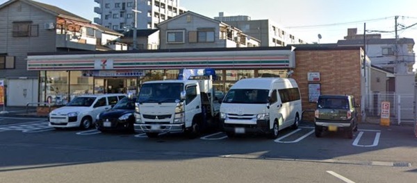 イトーピア高槻グランドガーデンズ/3F(セブンイレブン高槻南芥川町店)
