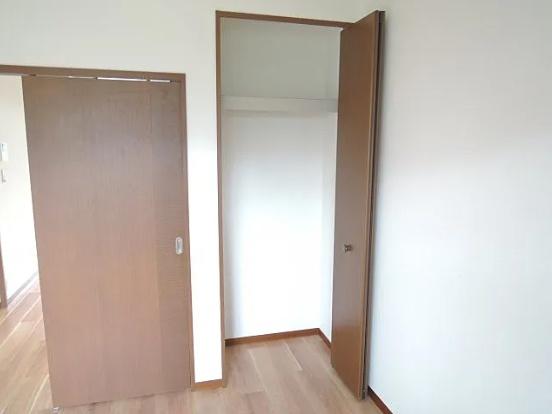 ラフィーネ水無瀬　2F