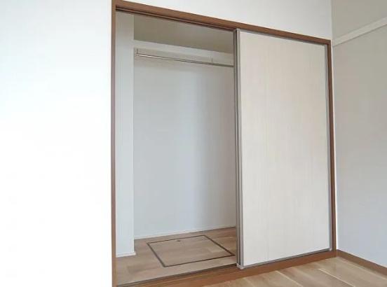 ラフィーネ水無瀬　2F
