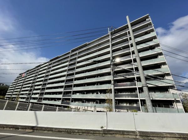 アーバン島本シティ