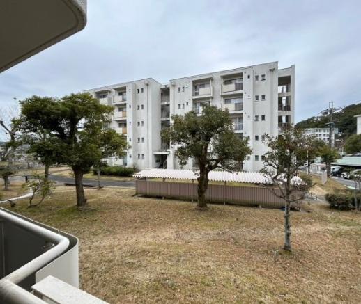 若山台住宅30号棟
