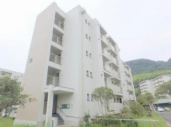 若山台住宅30号棟
