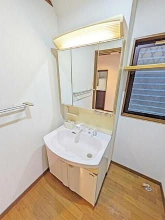 淀の原町55-10貸家