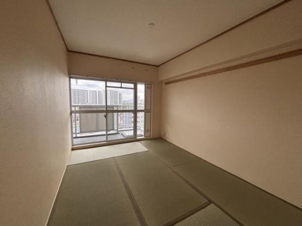 UR水無瀬駅前1号棟　8F