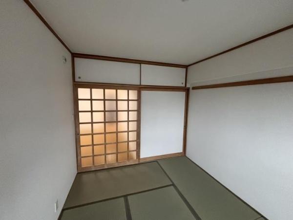 UR水無瀬駅前1号棟　8F