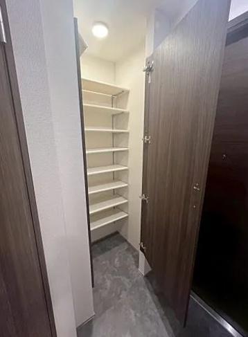 D-residence桜井 3F(玄関)