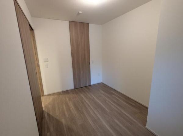 ウエリス島本　２Ｆ