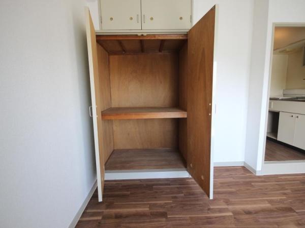 万葉ハイツ水無瀬　1F