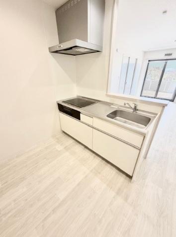 ＹＯＵＲＭＡＩＳＯＮ宝/１Ｆ