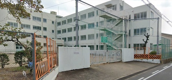 アルカディアpart１　2Ｆ(高槻市立城南中学校)