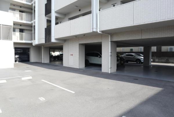 Ｌｅ　Ｖｅｒｔ高槻（ルヴェール高槻）4F