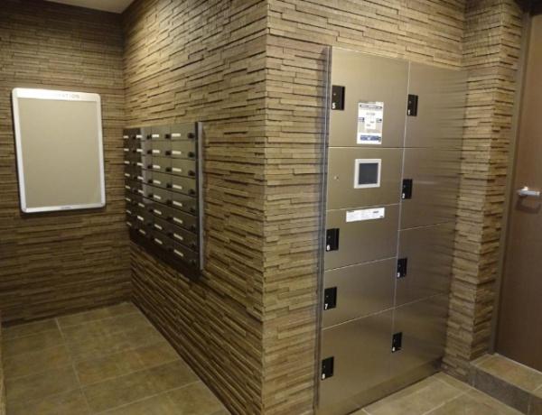 Ｌｅ　Ｖｅｒｔ高槻（ルヴェール高槻）4F