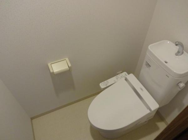 Ｌｅ　Ｖｅｒｔ高槻（ルヴェール高槻）4F