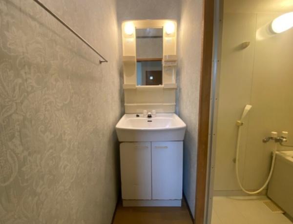 テラスハウス傍示木8-19