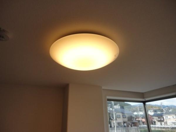 ルーヴル円明寺　2F