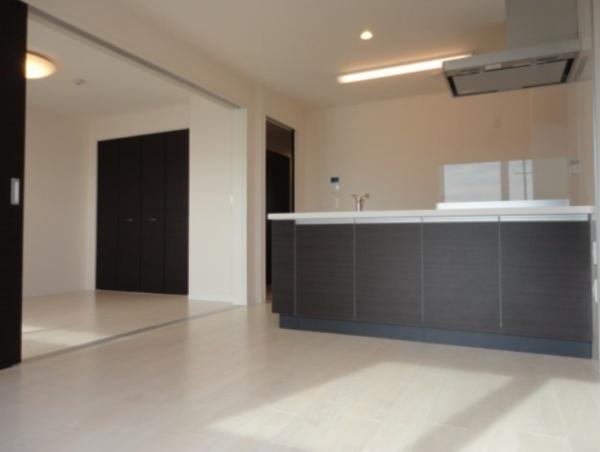 ルーヴル円明寺　2F