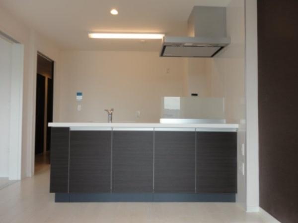 ルーヴル円明寺　2F