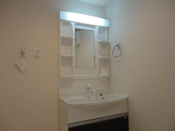 ルーヴル円明寺　2F