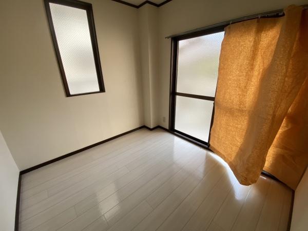 フローレ長谷川/2F