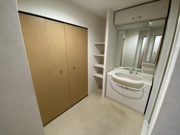 ユニハイム山崎8号棟8Ｆ