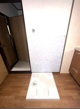 東上牧３丁目貸家