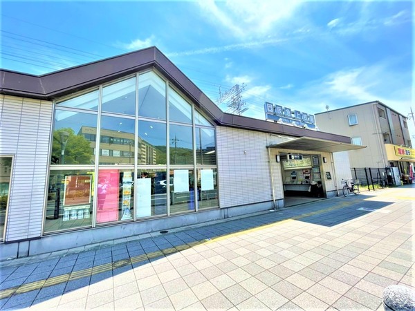 フジパレス桜井　2F(阪急上牧駅)