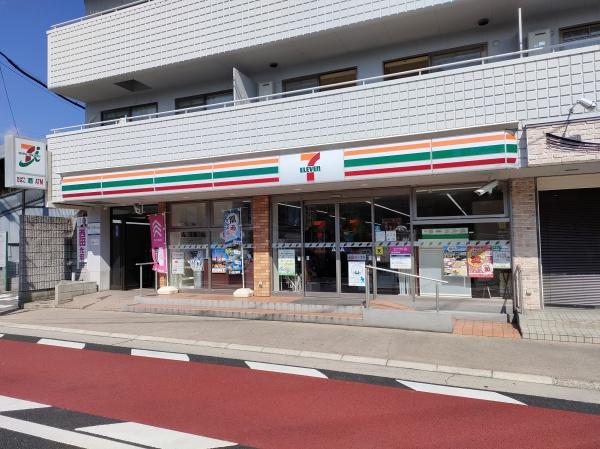 アムール山崎　1F(セブンイレブン阪急大山崎駅前店)