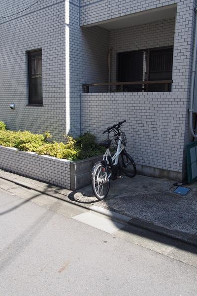 フラットアゼリア