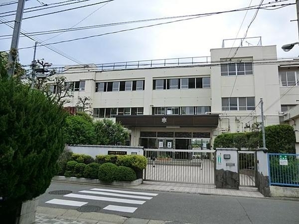 フラットフォーレスト雪谷(大田区立雪谷中学校)